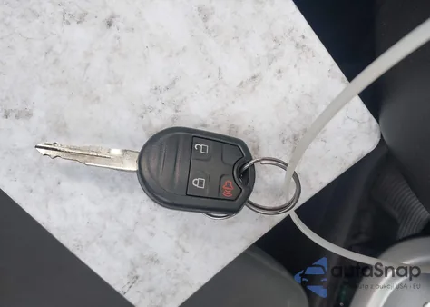 2013 Ford Edge Se z USA, uszkodzony, nr VIN 2FMDK3GC9DBE11569